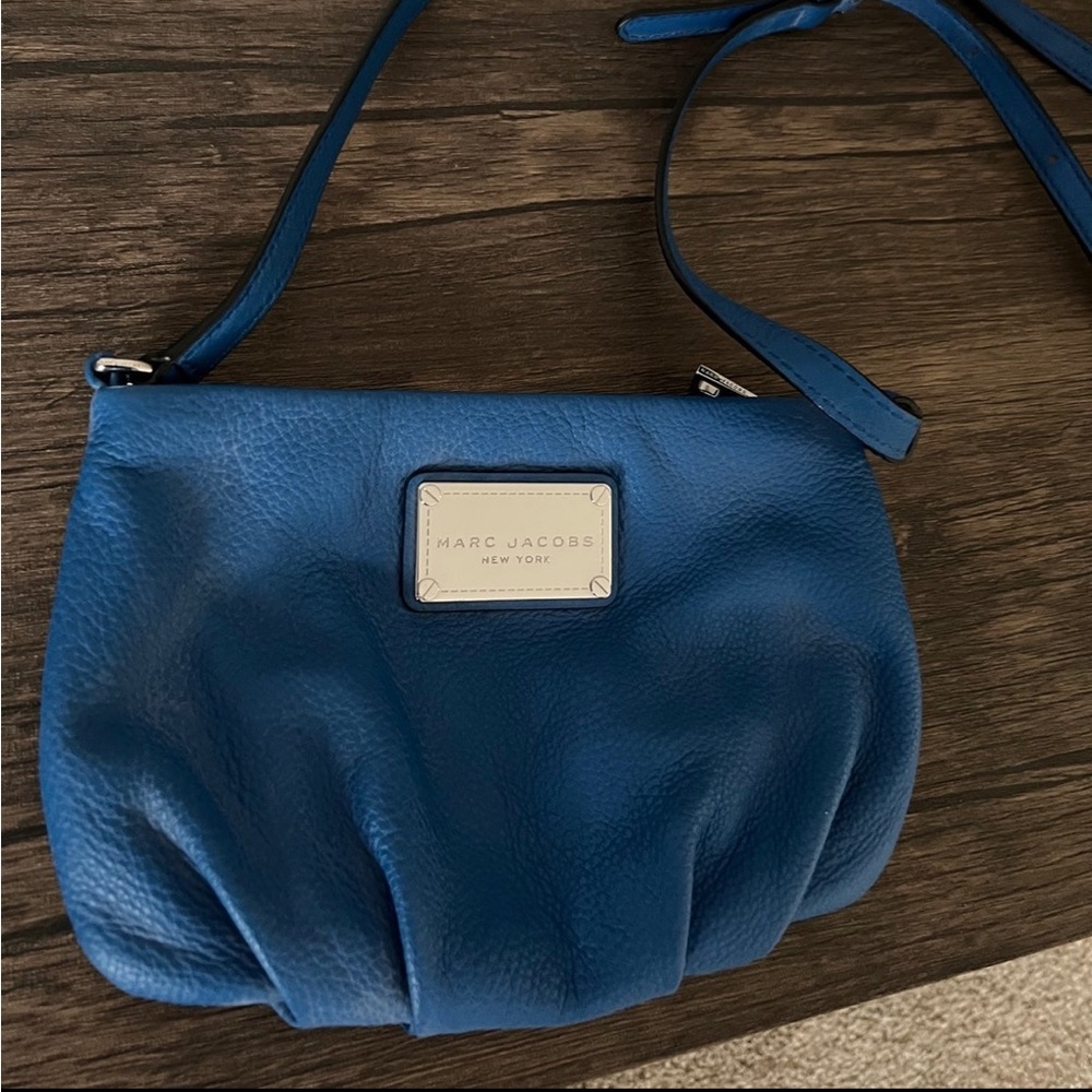 Marc Jacobs NY crossbody